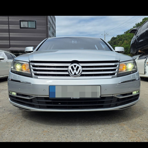 폭스바겐 뉴 페이톤 003258 2010년식 238,152km 관련 부품 판매합니다