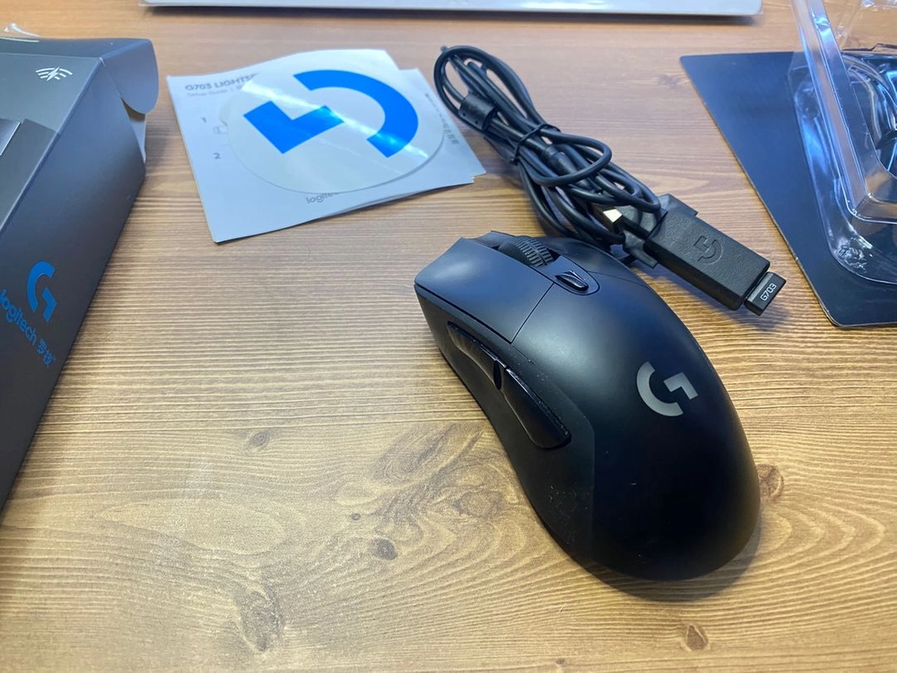 로지텍 G703 hero 게이밍 마우스 판매합니다. 이미지