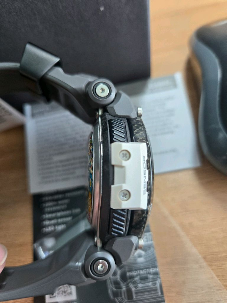 G-SHOCK 지샥 그래비티 마스터 GR-B200RAF 영국 공군 이미지