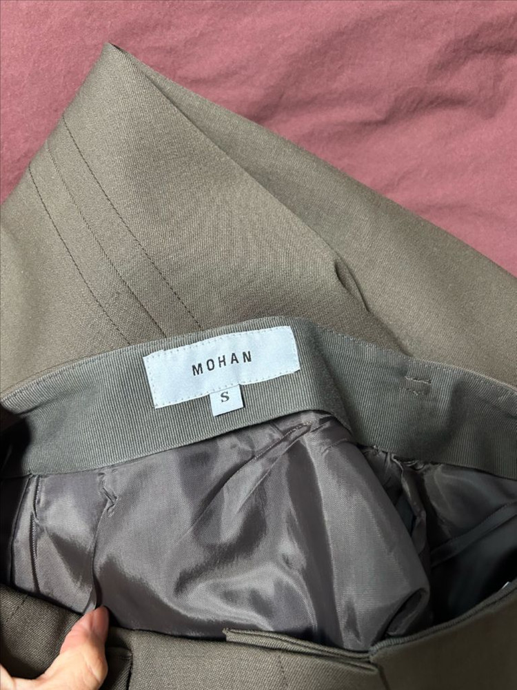 (가격 인하) MOHAN 모한 세미 A라인 울 스커트 브라운 S 사이즈 이미지