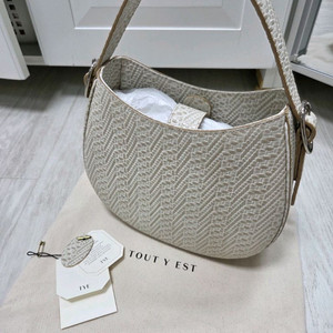 투티에 카노 미니 화이트 이미지