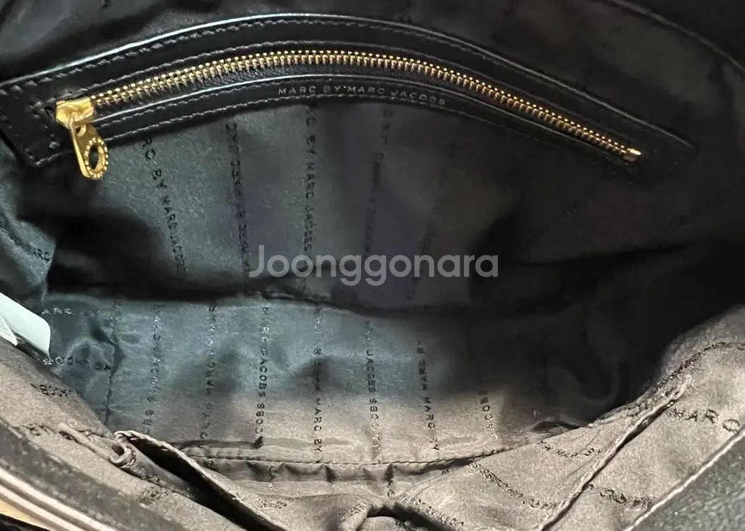 마크제이콥스 크로스--2