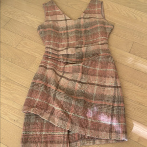 체크 패턴 민소매 원피스 (S)