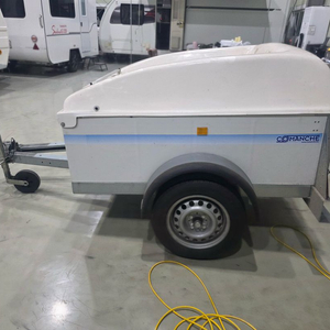부식 +실사용 적음] 코만치 캠핑 트레일러, 2016년식, 판매가 130만원