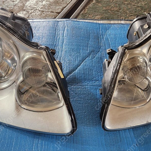 [중고] 2005년 955 카이엔 제논(HID) 헤드라이트 어셈블리 판매합니다