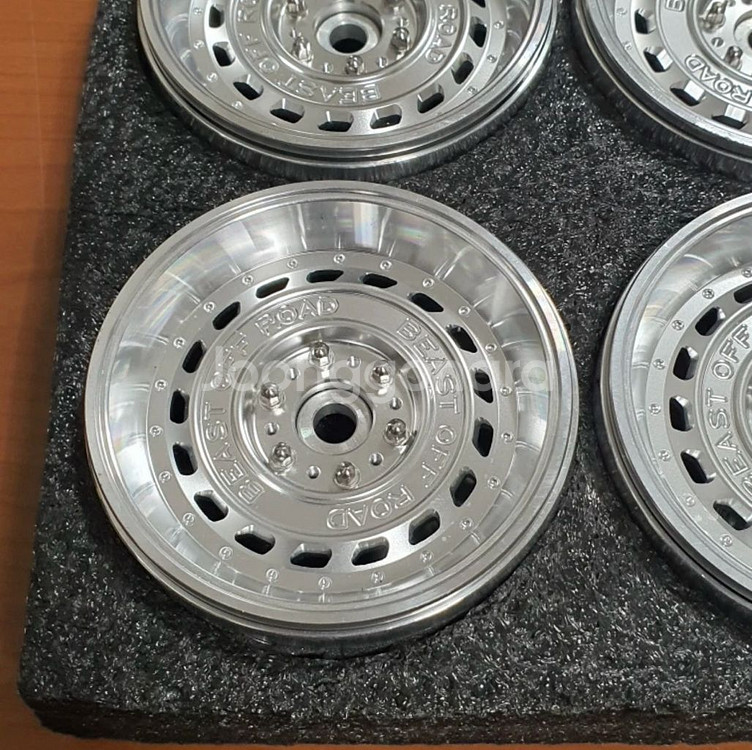 비스트 오프로드 휠 + 나사 캡 세트--1