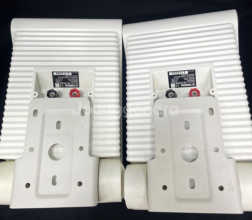 야마하 NS-AW392 옥내,옥외용 스피커 1조--3