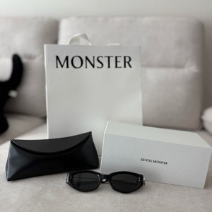 젠틀몬스터 쿤스트 새상품