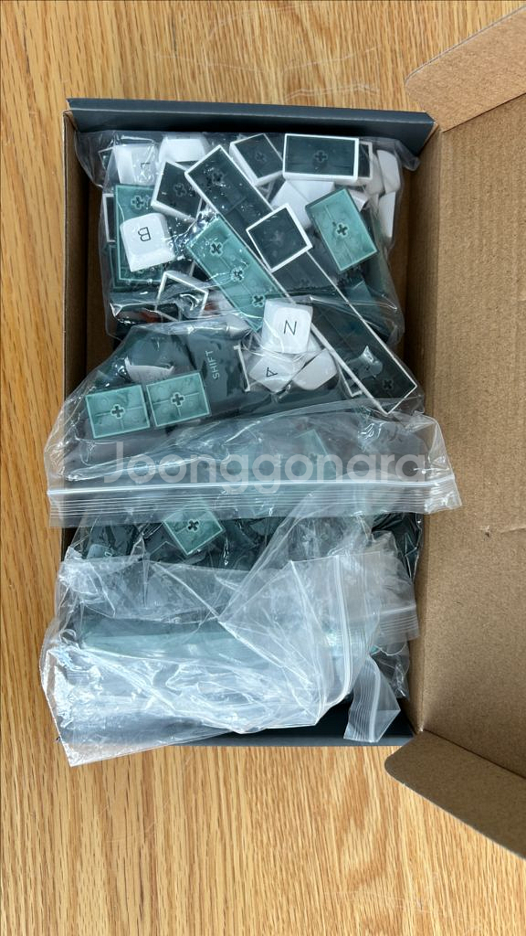 체리 스위치 호환 PBT 키캡 팝니다.--1