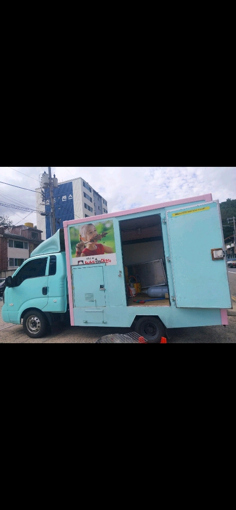 닭꼬치 타코야끼 커피 염통 푸드트럭 임대 판매 이미지
