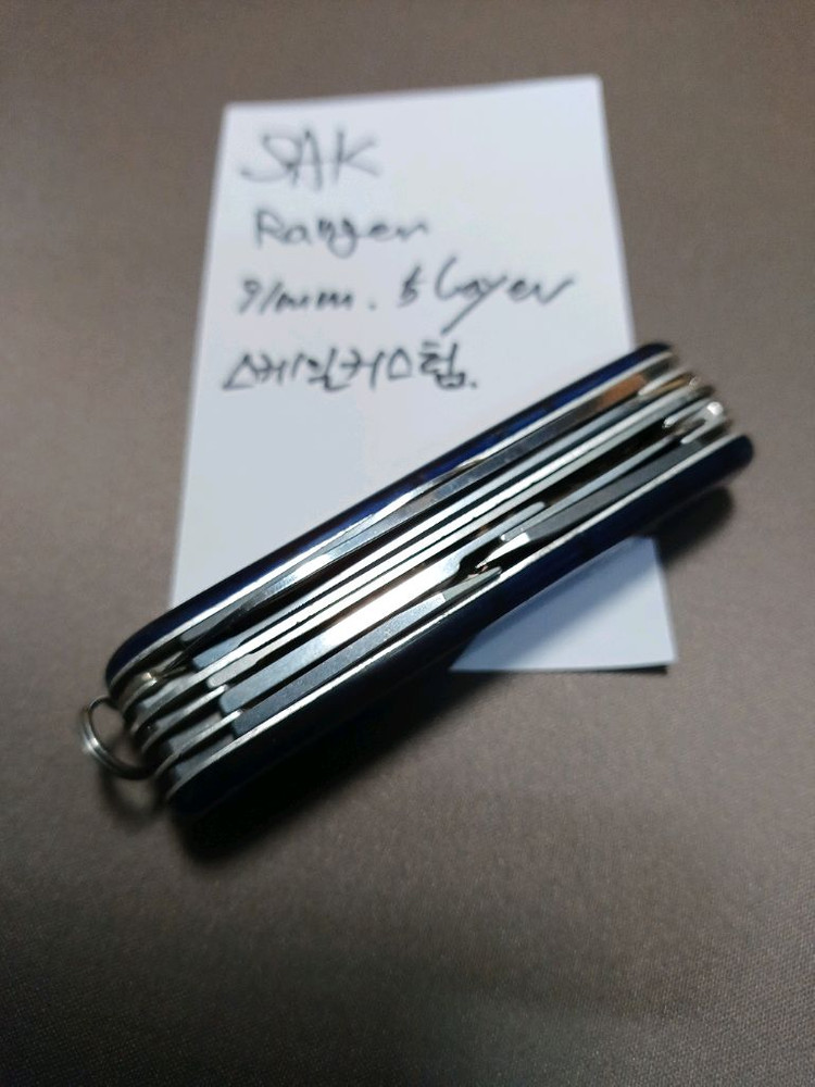 빅토리녹스(SAK) 멀티툴. 레인저(Ranger) 이미지