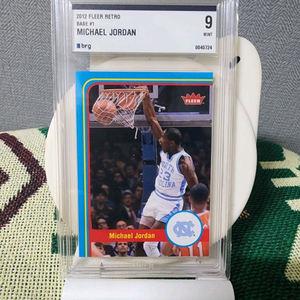 스포츠카드 2012 fleer Retro 마이클 조던