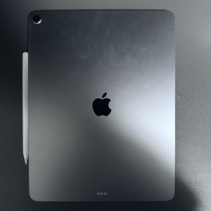 아이패드 에어 13인치 M3 + 애플펜슬 프로 (+케이스,거치대,블루투스 키보드)