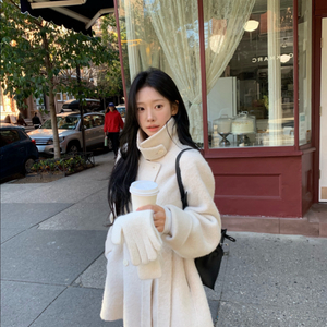 리즈(leeds) 애쉬 알파카 하프코트 아이보리