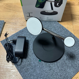 벨킨 3in1 맥세이프 무선충전기