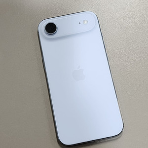 *115만* 아이폰 17에어 아이스블루 256기가 배터리 100% 하자XXX 판매합니다