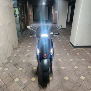 2022년식 베스파 스프린트 무광블랙