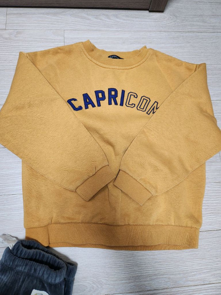 유아동 겨울옷 130사이즈 4벌 일괄--2