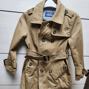 유아 트렌치코트는 120사이즈 새상품