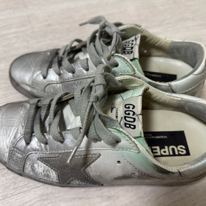 골든구스 슈퍼스타 스니커즈