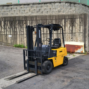 중고지게차 두산(대우) 1.5톤 소형 디젤지게차