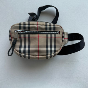 버버리 스몰 벨트백 크로스백