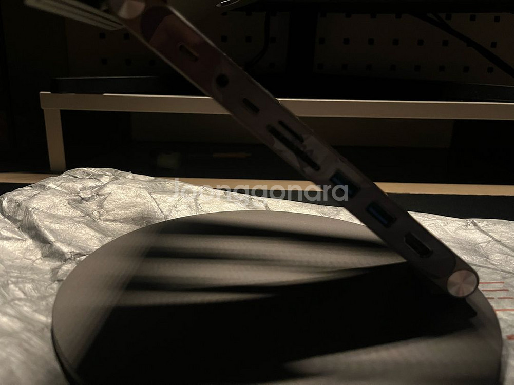 리카틸 X5 Pro 노트북 맥북 거치대 8in1 HUB 360도 회전 스--3