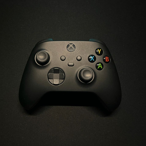 Xbox 무선 컨트롤러 블랙+ 엑스박스 4세대 컨트롤러 전용 충전키트 + 케이블 세트