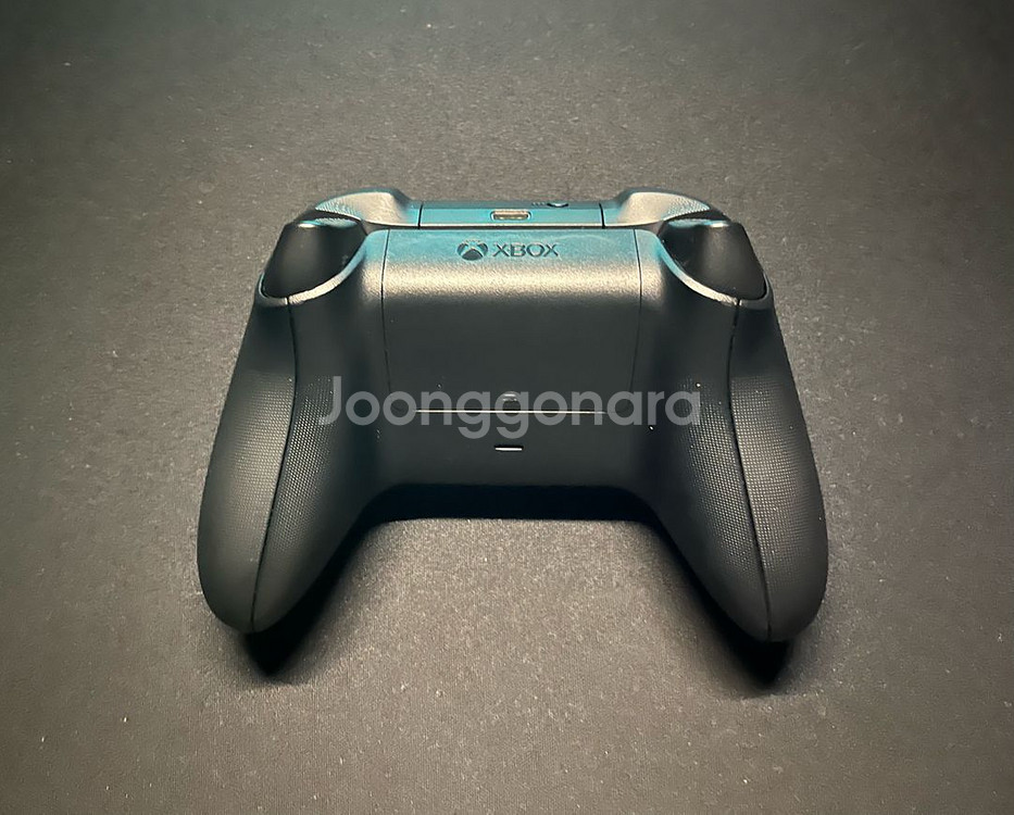 Xbox 무선 컨트롤러 블랙+ 엑스박스 4세대 컨트롤러 전용 충전키트 + 케이블 세트--1