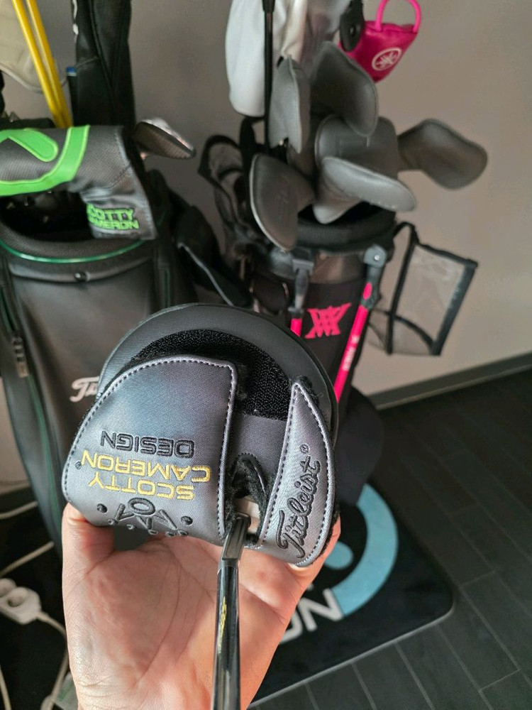 스카티 카메론 팬텀 7.5 퍼터 33인치--5