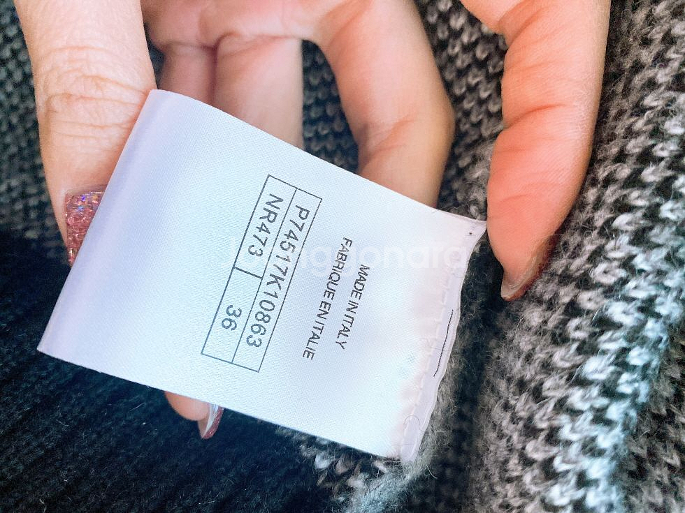 (S)샤넬여자루즈핏모헤어멀티로고울가디건--4