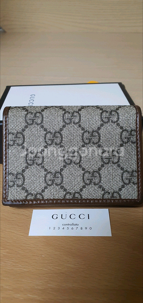 구찌 홀스빗 반지갑 정품A급(감정O)프라다루이비통디올고야드샤넬셀린느보테가생로랑버버리발렌시아가--2