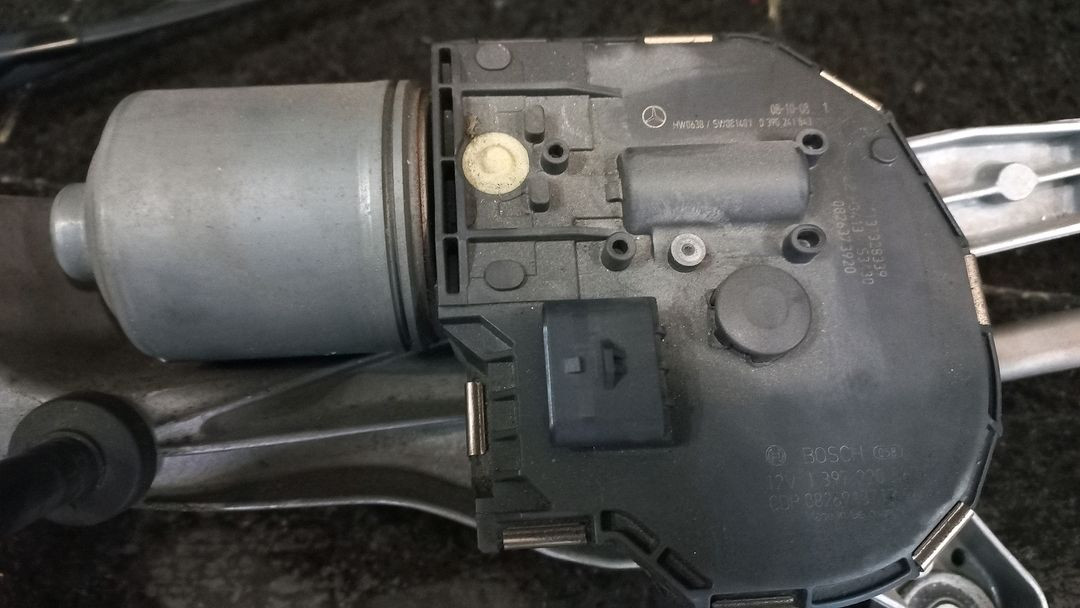 벤츠 와이퍼암 모터 링케이지 W212 E쿠페 207 W204 GLK 이미지