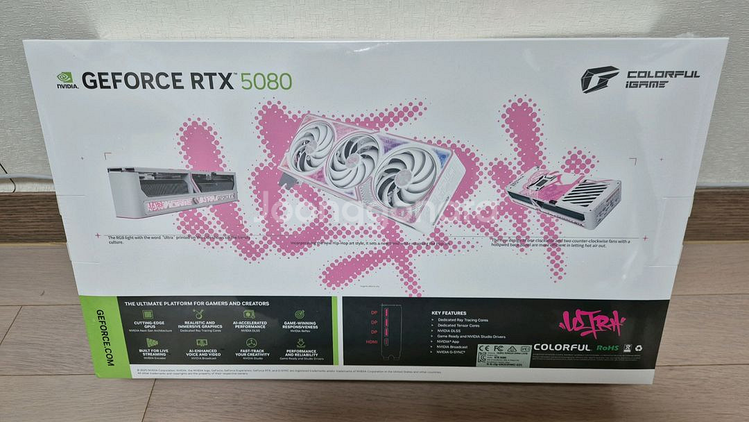 미개봉) 컬러풀 RTX 5080 울트라 화이트 (무상AS 4년)--1