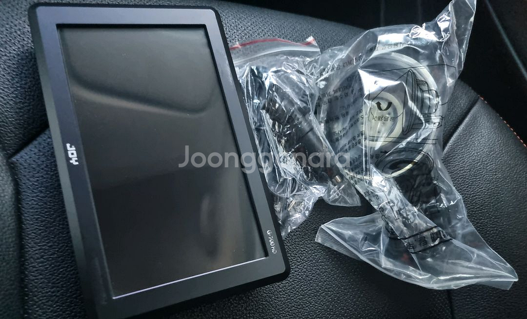 지니맵 2D 네비게이션 거치대 전원선 새제품 최신버전으로 업그레이드 완료 트립및후방지원--1