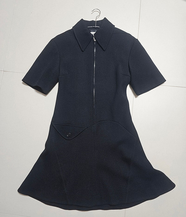 렉토 블랙원피스 사이즈S--2