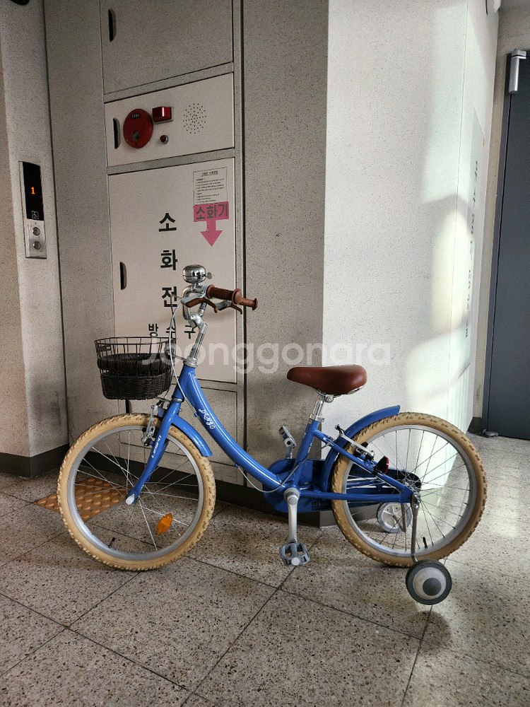 딩고 20인치 어린이 자전거 팔아요--1