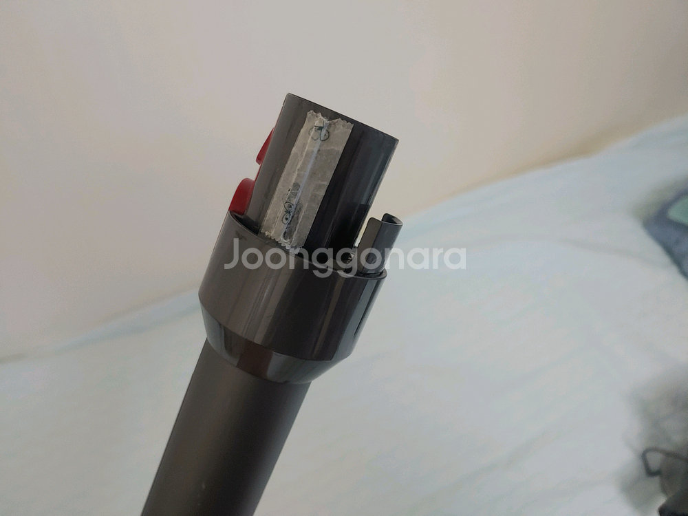 다이슨 v8 무선 청소기 팝니다 부산 해운대--3