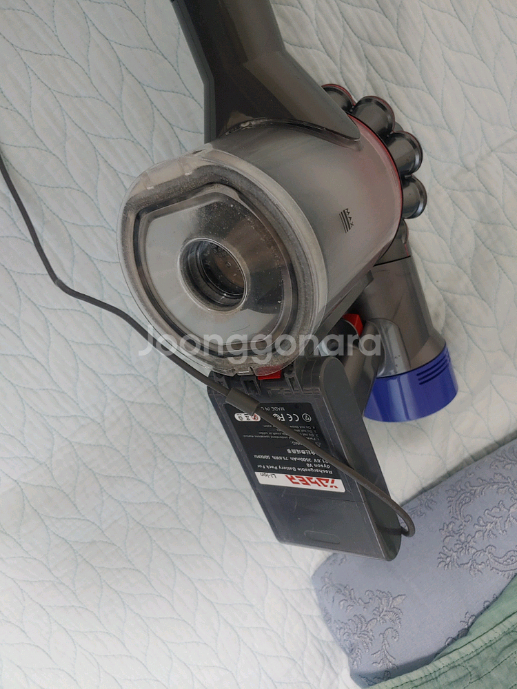 다이슨 v8 무선 청소기 팝니다 부산 해운대--7