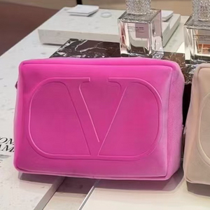 발렌티노 핫핑크 파우치