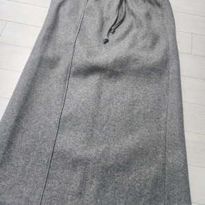 자라우먼스 롱 스커트 m사이즈 새상품