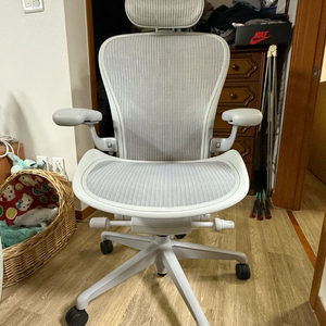 허먼밀러 뉴에어론 풀펑션 미네랄 국내 정발품