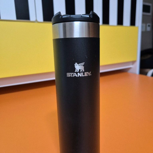 스탠리 텀블러 591m