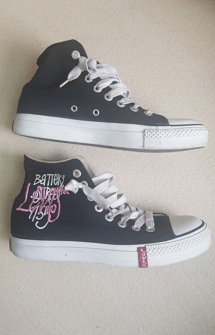 리바이스 하이탑 스니커즈 Levi’s Canvas Upper BATTERY 리바이스 운동화 이미지