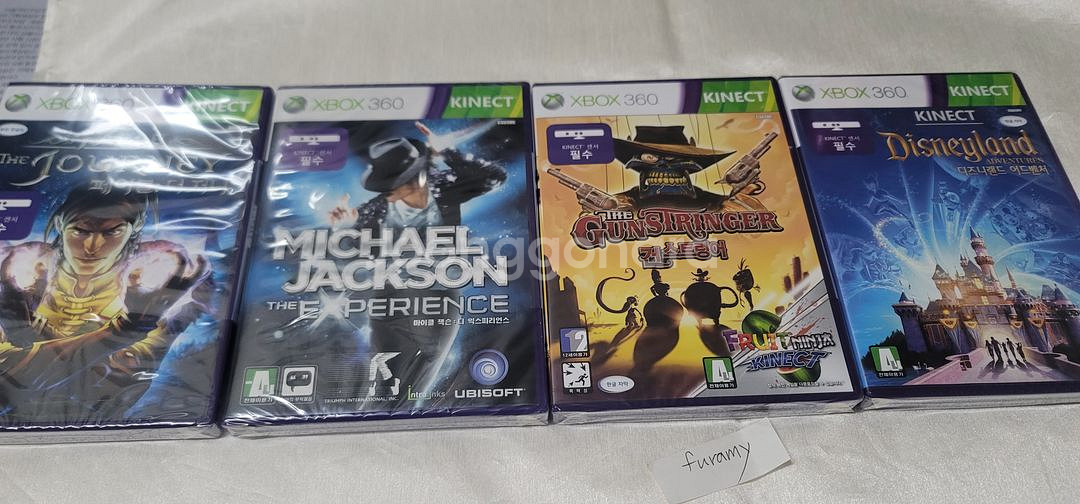 Xbox 360 4gb 키넥트 화이트 스페셜 에디션(새제품)+밀봉게임4종--8
