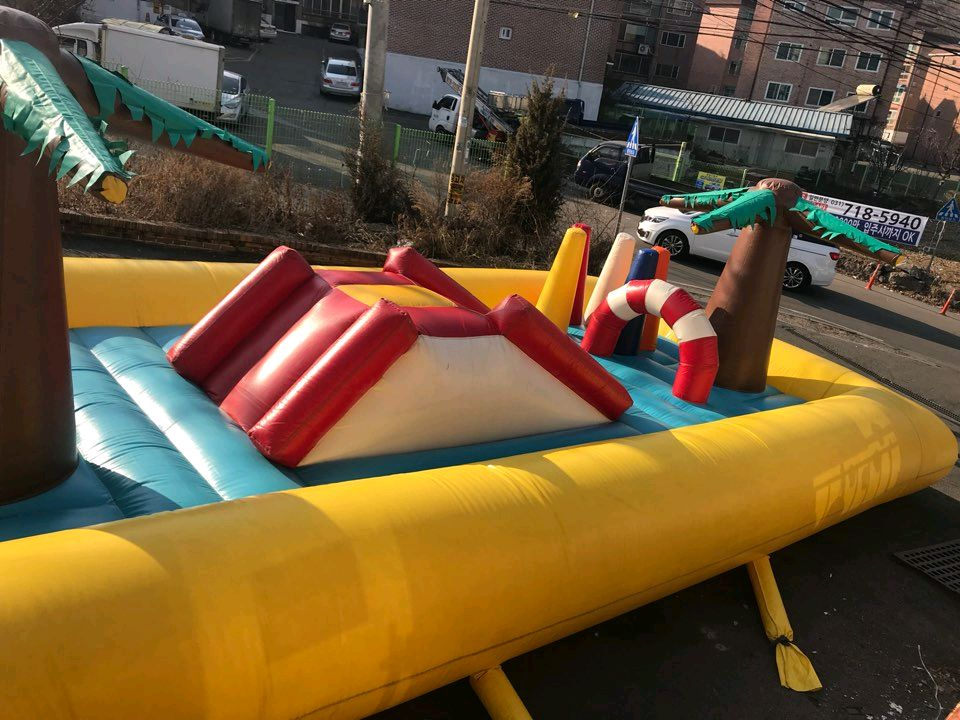 대형 에어바운서 놀이기구--3