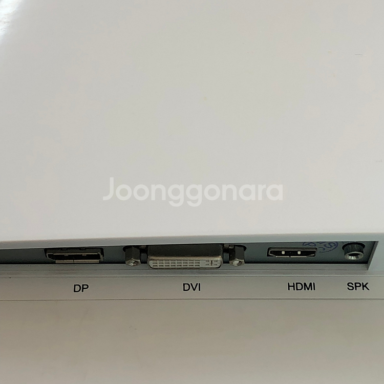 사무용 게임용 게이밍 32인치 유디아 평면모니터 144Hz 판매합니다! 무료배송! 안전포장!--4