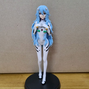 에반게리온 장발 레이 피규어