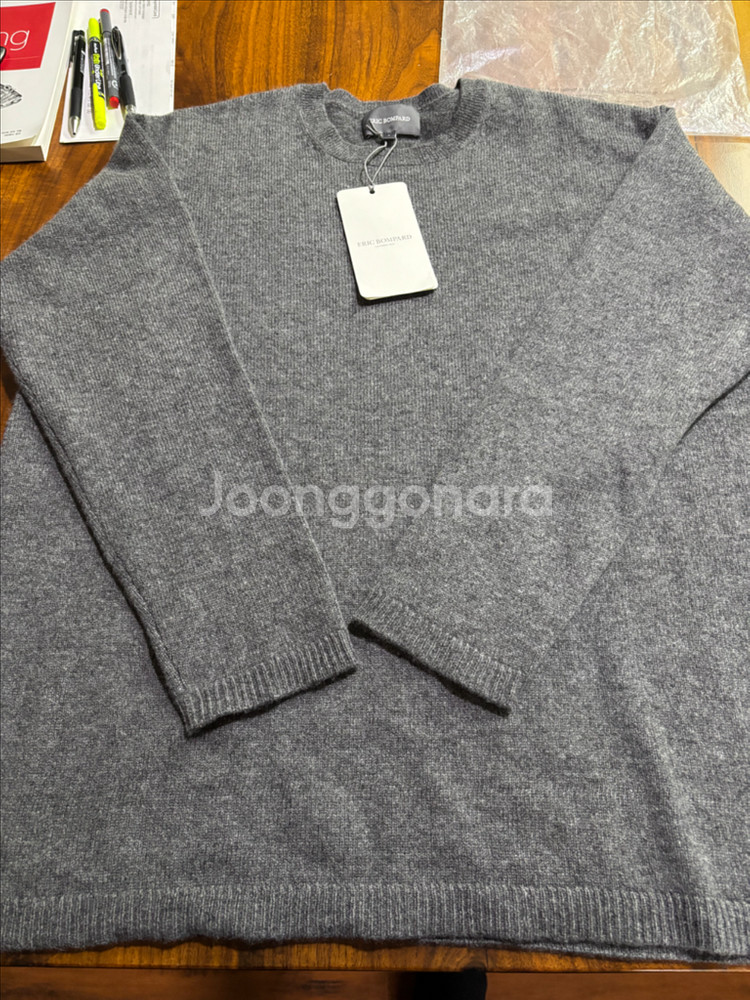 에릭봉파르 루즈핏 라운드니트 룹 색상 라지--0