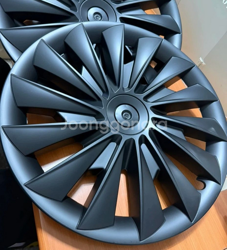 테슬라 모델3 휠 커버 18인치 다크 그레이 4p 새상품--1